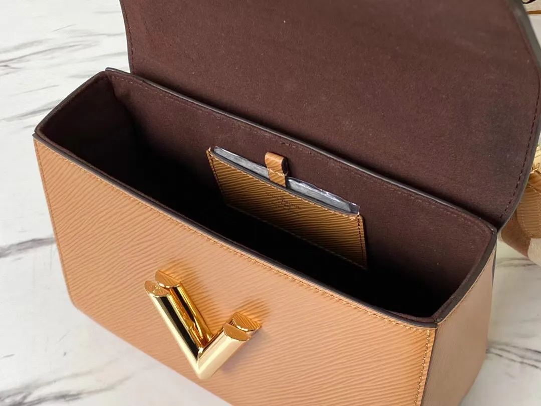 LOUIS VUITTON TWIST MM HANDBAG EPI GRAINED LEATHER GOLD CIPANGO M59026_5 LOUIS VUITTON TWIST MM HANDBAG EPI GRAINED LEATHER GOLD CIPANGO M59026 5