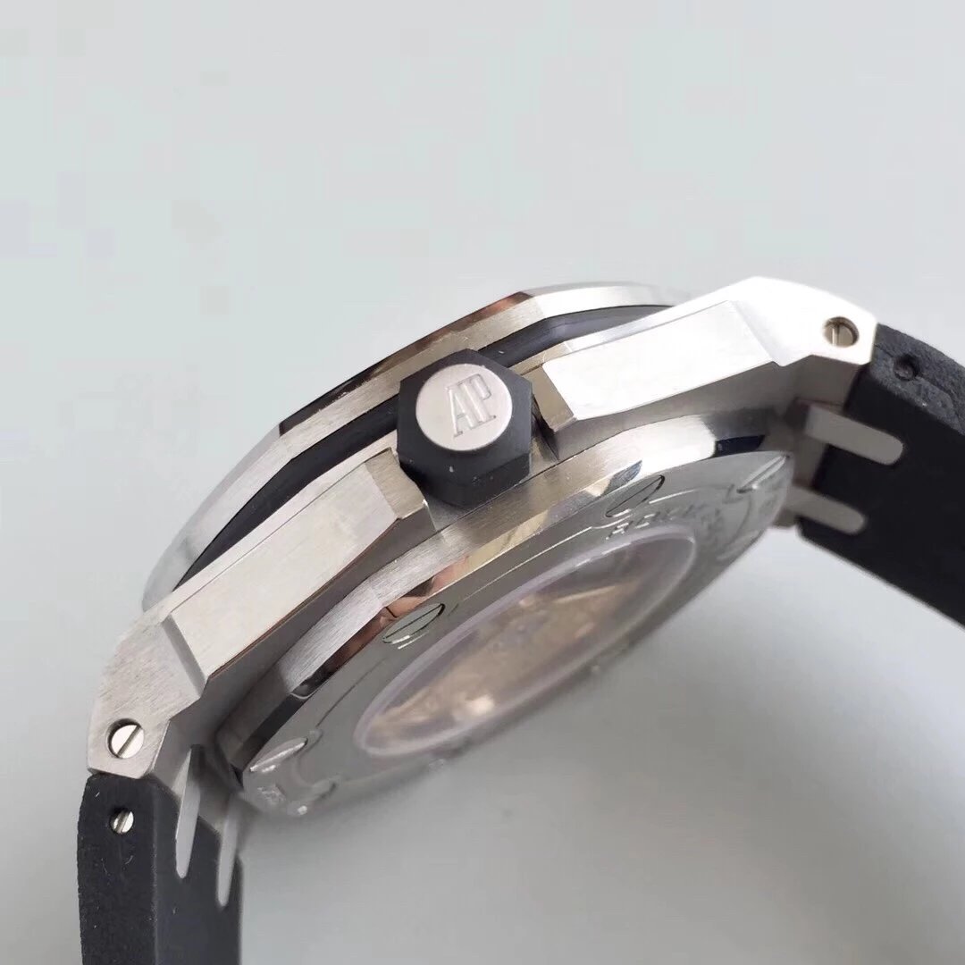 AUDEMARS-PIGUET-ROYAL-OAK-OFFSHORE-DIVER-STAINLESS-STEEL-BLACK-05 AUDEMARS PIGUET ROYAL OAK OFFSHORE DIVER STAINLESS STEEL BLACK 05