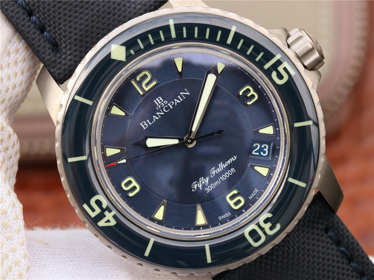 BLANCPAIN-FIFTY-FATHOMS-BLUE-BLUE-BLUE-NATO-5015-12B40-NAOA-04 BLANCPAIN FIFTY FATHOMS BLUE BLUE BLUE NATO 5015 12B40 NAOA 04