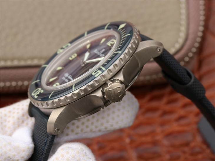 BLANCPAIN-FIFTY-FATHOMS-BLUE-BLUE-BLUE-NATO-5015-12B40-NAOA-06 BLANCPAIN FIFTY FATHOMS BLUE BLUE BLUE NATO 5015 12B40 NAOA 06