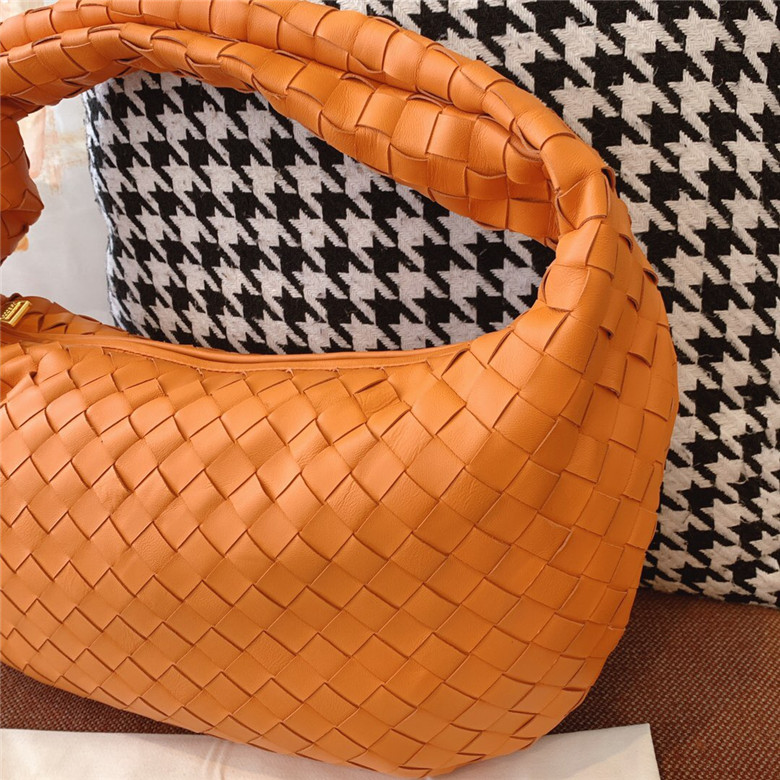 BOTTEGA-VENETA-JODIE-SMALL-SHOULDER-BAG-ORANGE-600261VCPP07482-09 BOTTEGA VENETA JODIE SMALL SHOULDER BAG ORANGE 600261VCPP07482 09