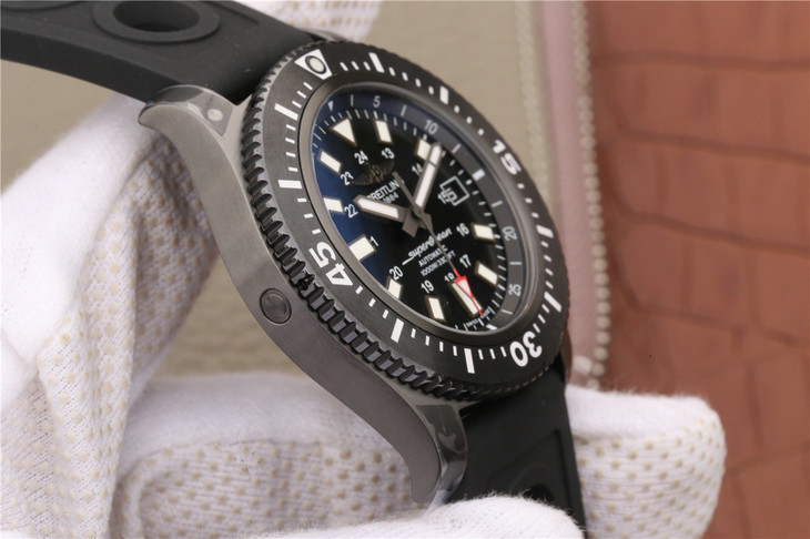 BREITLING-SUPEROCEAN-44-SPECIAL-BLACKSTEEL-BLACK-RUBBER-M1739313.BE92.227S-06 BREITLING SUPEROCEAN 44 SPECIAL BLACKSTEEL BLACK RUBBER M1739313.BE92.227S 06