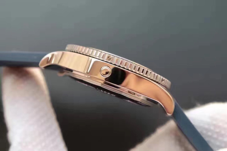 BREITLING-SUPEROCEAN-II-44-STAINLESS-STEEL-BLUE-MARINER-BLUE-RUBBER-05 BREITLING SUPEROCEAN II 44 STAINLESS STEEL BLUE MARINER BLUE RUBBER 05