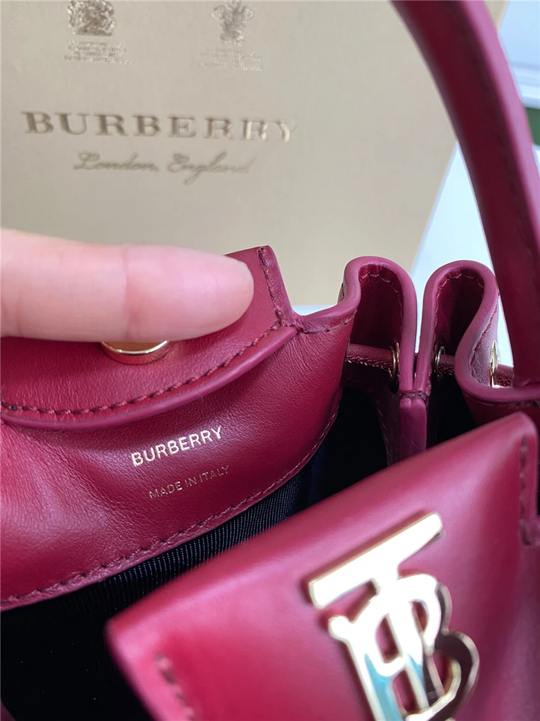 BURBERRY-MONOGRAM-MOTIF-LEATHER-BUCKET-BAGPRICE-DARK-CARMINE-80265951_8 BURBERRY MONOGRAM MOTIF LEATHER BUCKET BAGPRICE DARK CARMINE 80265951 8