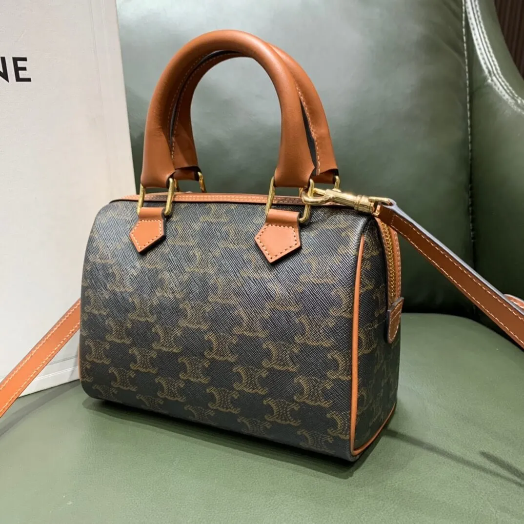 CELINE SMALL BOSTON IN TRIOMPHE CANVAS AND CALFSKIN TAN 197582CAS.04LU_3 CELINE SMALL BOSTON IN TRIOMPHE CANVAS AND CALFSKIN TAN 197582CAS.04LU 3