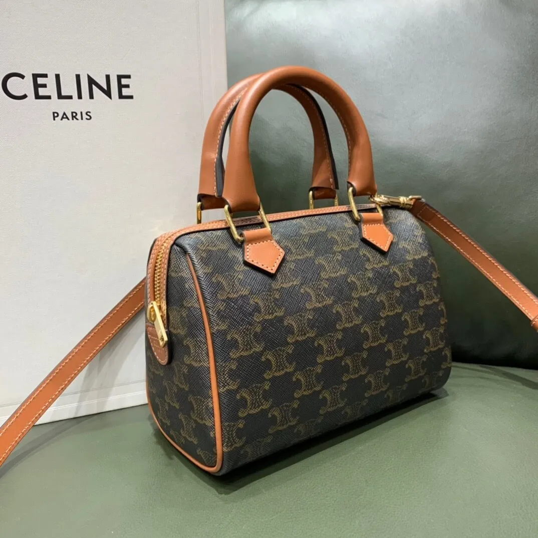 CELINE SMALL BOSTON IN TRIOMPHE CANVAS AND CALFSKIN TAN 197582CAS.04LU_4 CELINE SMALL BOSTON IN TRIOMPHE CANVAS AND CALFSKIN TAN 197582CAS.04LU 4