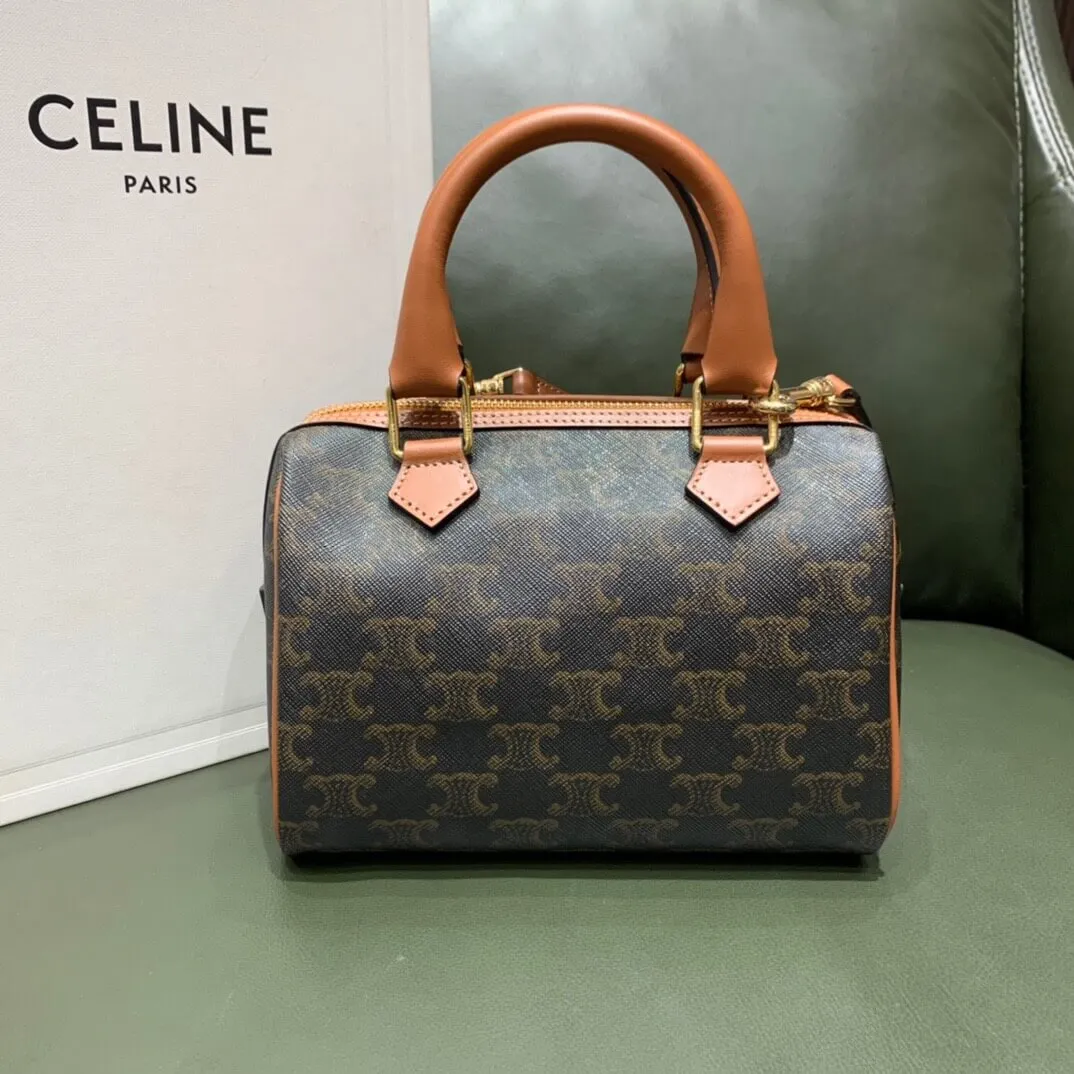 CELINE SMALL BOSTON IN TRIOMPHE CANVAS AND CALFSKIN TAN 197582CAS.04LU_6 CELINE SMALL BOSTON IN TRIOMPHE CANVAS AND CALFSKIN TAN 197582CAS.04LU 6