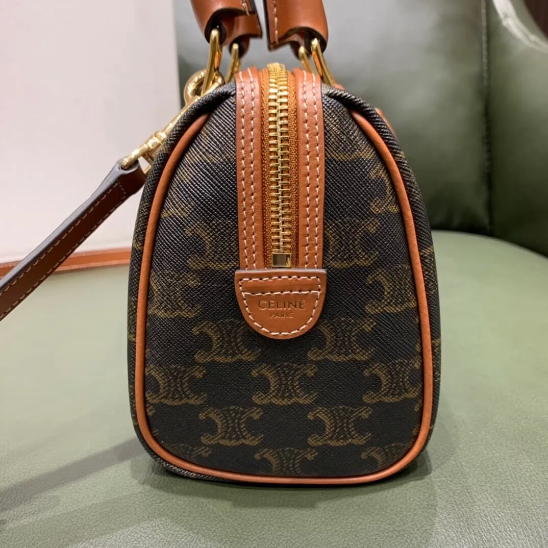 CELINE SMALL BOSTON IN TRIOMPHE CANVAS AND CALFSKIN TAN 197582CAS.04LU_7 CELINE SMALL BOSTON IN TRIOMPHE CANVAS AND CALFSKIN TAN 197582CAS.04LU 7