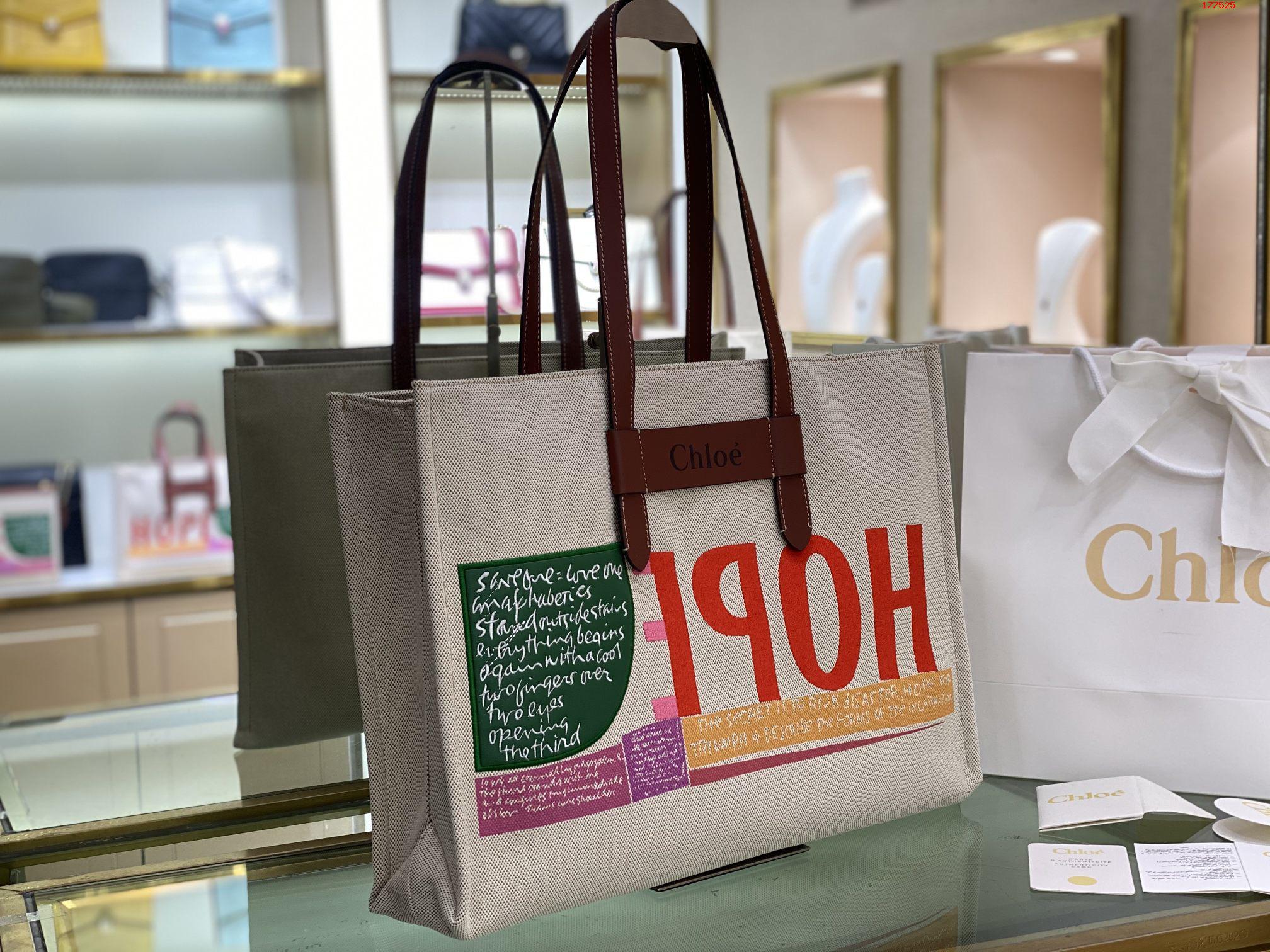 CHLOE-CORITA-KENT-LARGE-TOTE-SHINY-CALFSKIN-CHC21US384E6927S-02 CHLOE CORITA KENT LARGE TOTE SHINY CALFSKIN CHC21US384E6927S 02