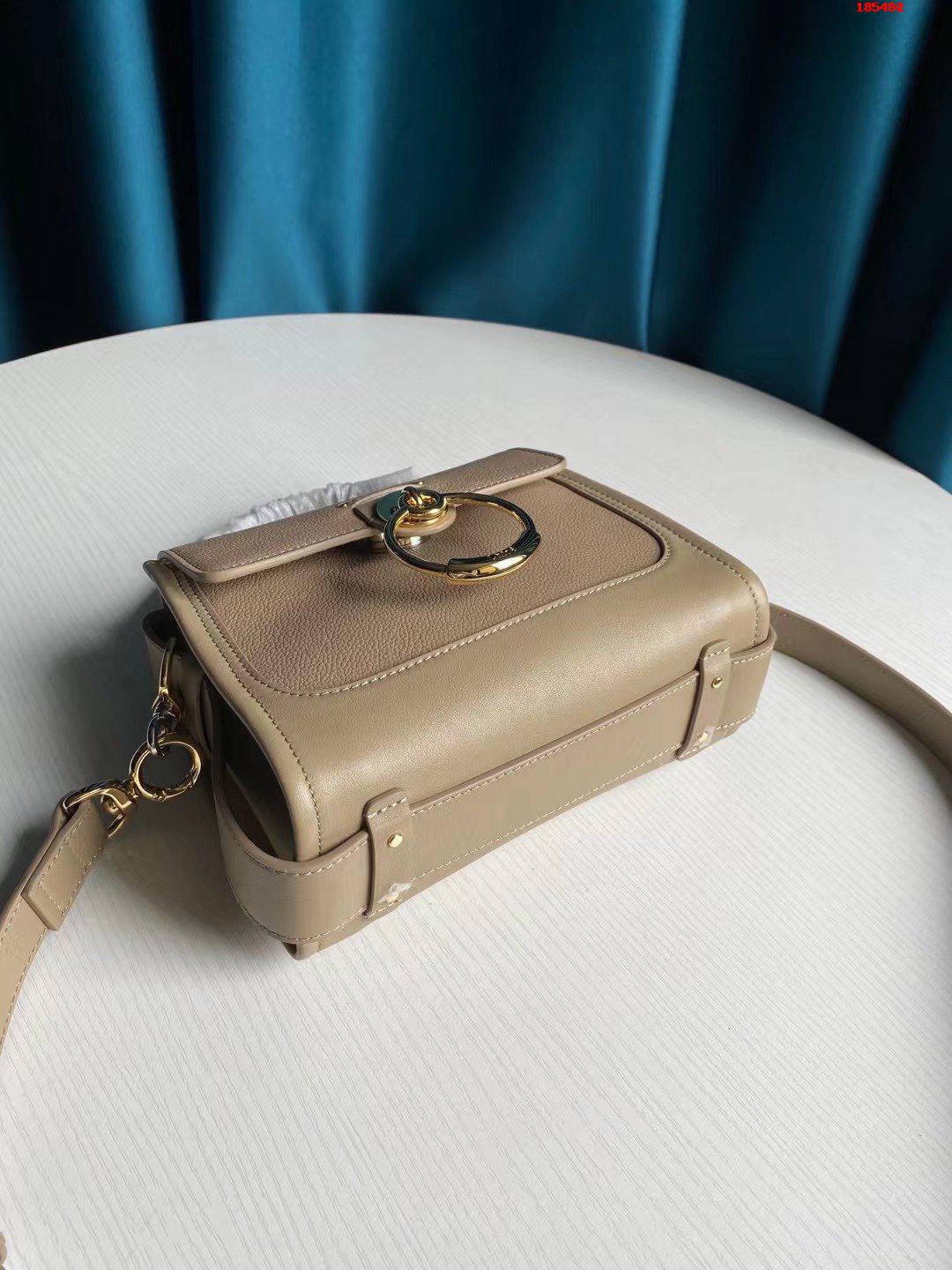 CHLOE-MINI-TESS-DAY-BAG-IN-GRAINED-&-SHINY-CALFSKIN-MOTTY-GRAY-CHC20AS143C6223W-03 CHLOE MINI TESS DAY BAG IN GRAINED SHINY CALFSKIN MOTTY GRAY CHC20AS143C6223W 03