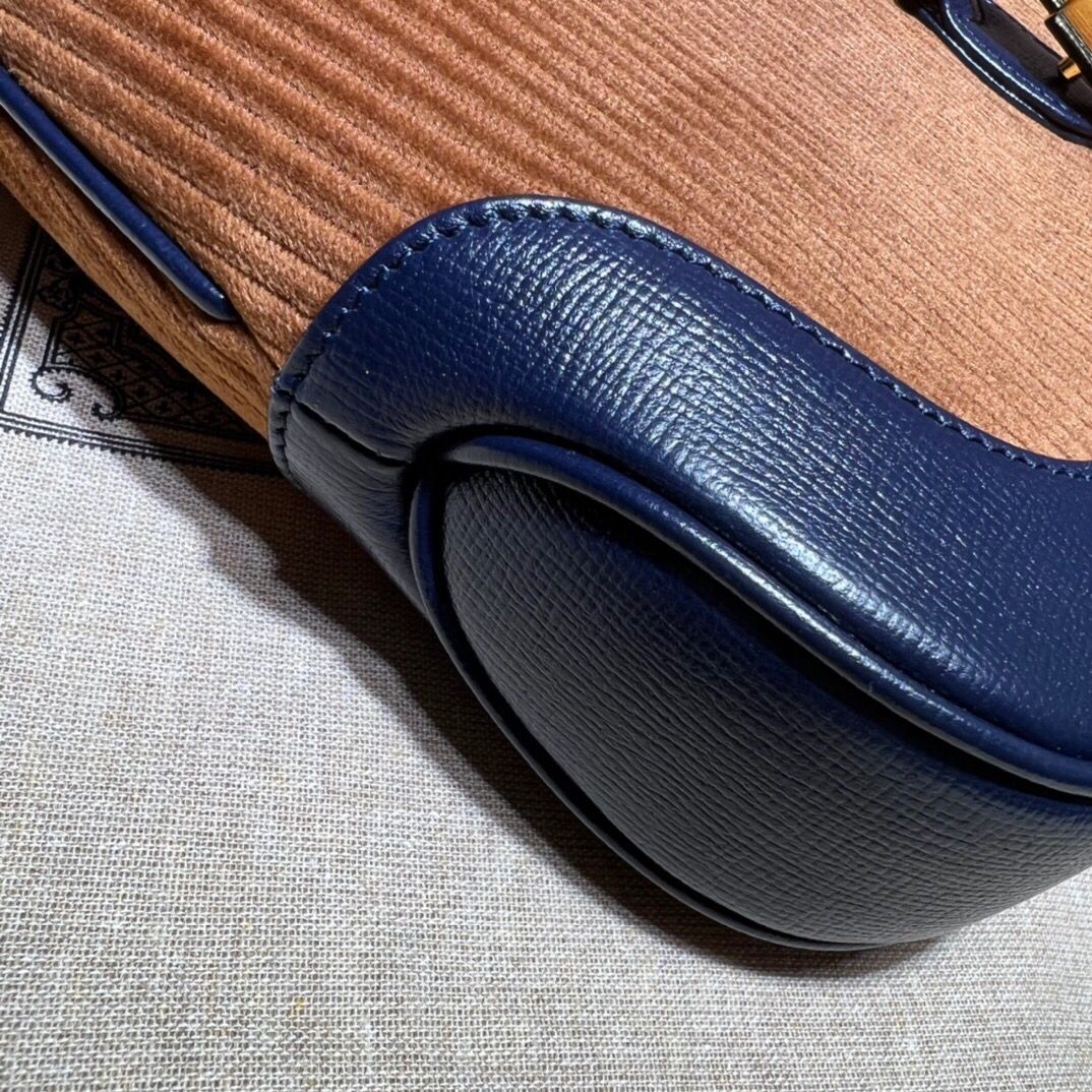 GUCCI-JACKIE-1961-SMALL-SHOULDER-BAG-CAMEL-STRAW-EFFECT-636706-08 GUCCI JACKIE 1961 SMALL SHOULDER BAG CAMEL STRAW EFFECT 636706 08