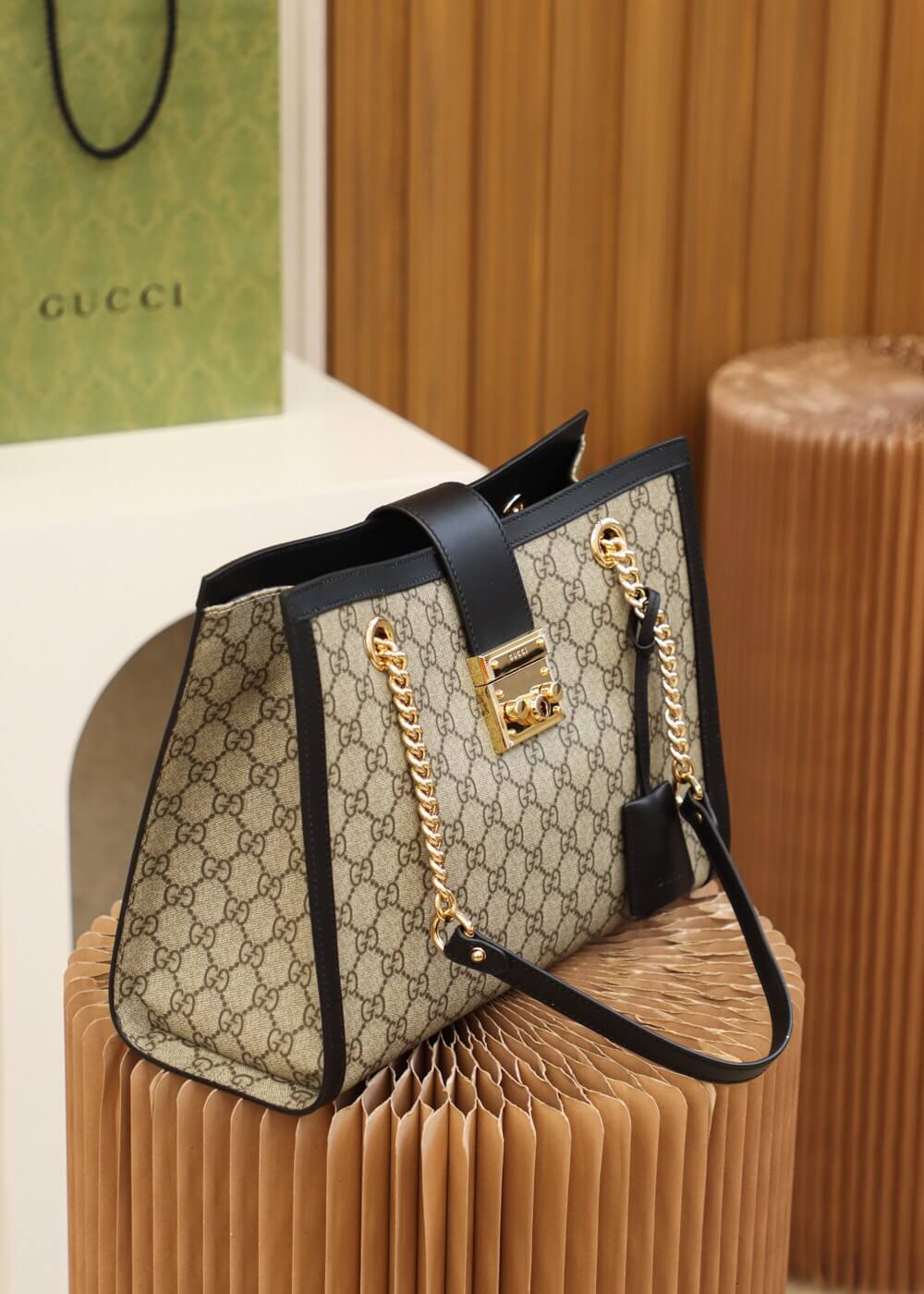 GUCCI-PADLOCK-MEDIUM-GG-SHOULDER-BAG-BEIGEEBONY-GG-SUPREME-CANVAS-479197-03 GUCCI PADLOCK MEDIUM GG SHOULDER BAG BEIGEEBONY GG SUPREME CANVAS 479197 03
