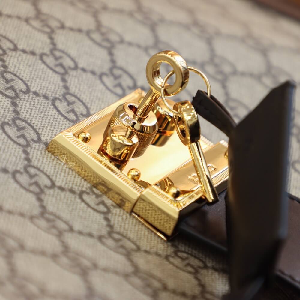 GUCCI-PADLOCK-MEDIUM-GG-SHOULDER-BAG-BEIGEEBONY-GG-SUPREME-CANVAS-479197-09 GUCCI PADLOCK MEDIUM GG SHOULDER BAG BEIGEEBONY GG SUPREME CANVAS 479197 09