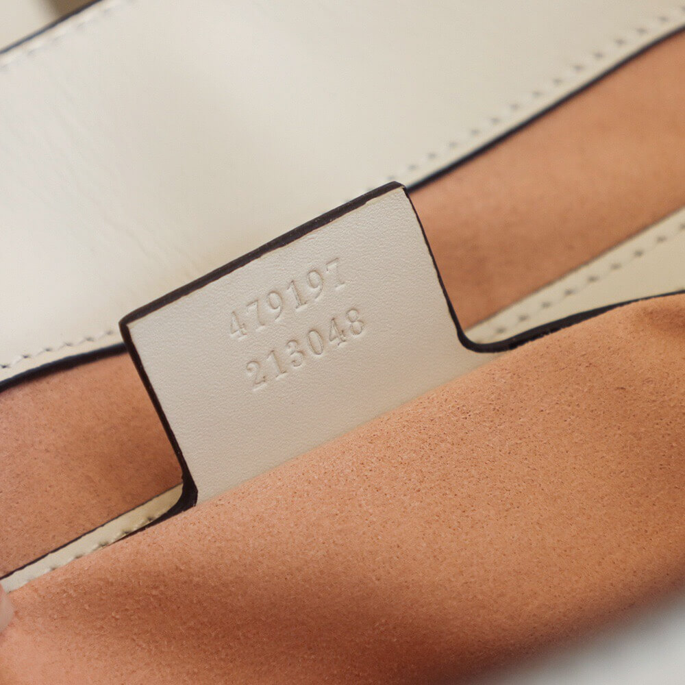 GUCCI-PADLOCK-MEDIUM-GG-SHOULDER-BAG-BEIGEEBONY-GG-SUPREME-CANVAS-WHITE-479197-09 GUCCI PADLOCK MEDIUM GG SHOULDER BAG BEIGEEBONY GG SUPREME CANVAS WHITE 479197 09