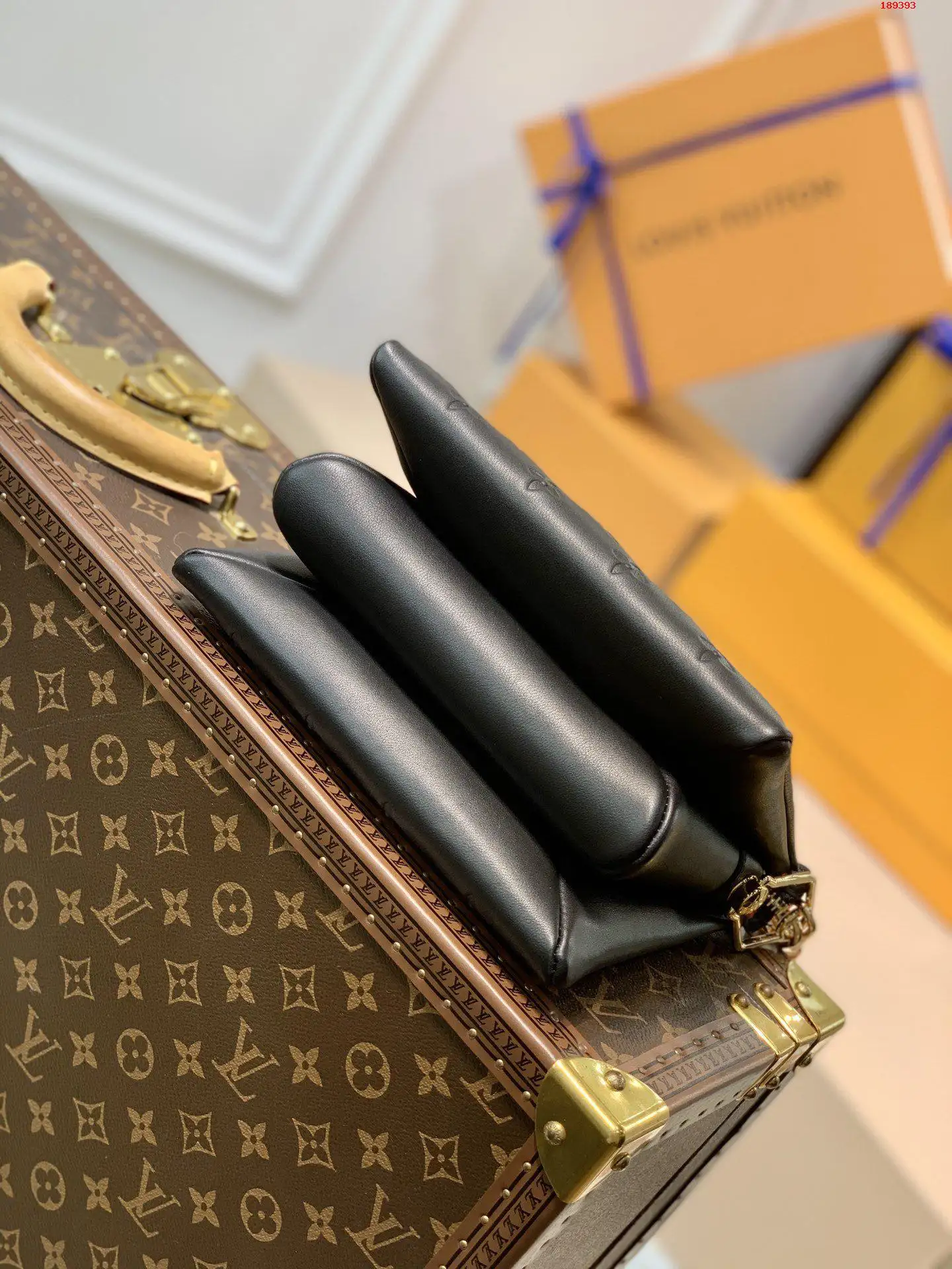 LOUIS VUITTON COUSSIN BB HANDBAG MONOGRAM-EMBOSSED PUFFY LAMBSKIN BLACK M59598_3 LOUIS VUITTON COUSSIN BB HANDBAG MONOGRAM EMBOSSED PUFFY LAMBSKIN BLACK M59598 3