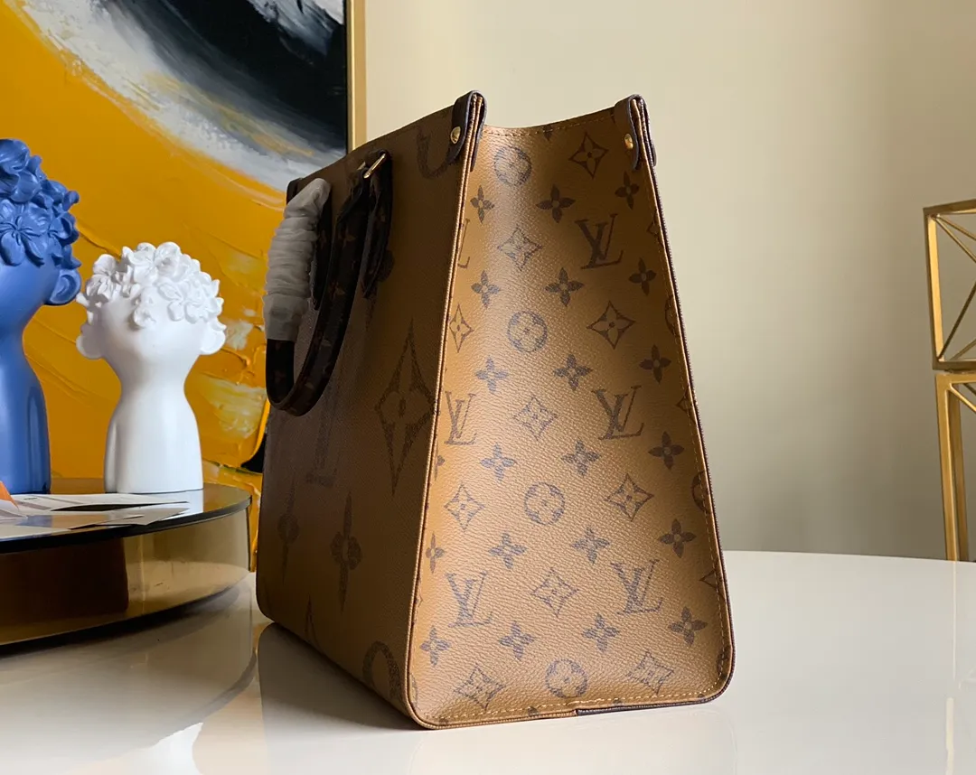 LOUIS VUITTON ONTHEGO MONOGRAM GIANT REVERSE MM BROWN M45039_4 LOUIS VUITTON ONTHEGO MONOGRAM GIANT REVERSE MM BROWN M45039 4