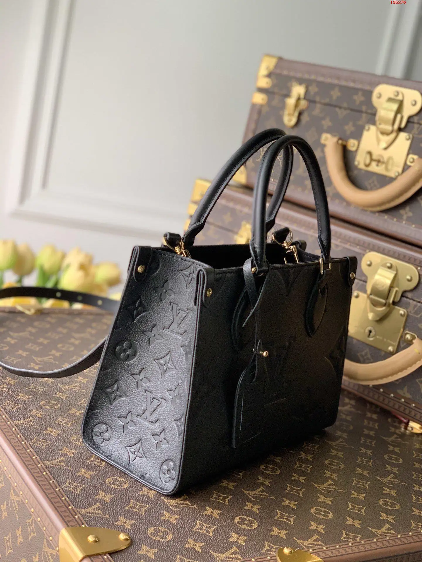 LOUIS VUITTON ONTHEGO PM TOTE HANDBAG EMBOSSED GRAINED COWHIDE LEATHER BLACK M45653_2 LOUIS VUITTON ONTHEGO PM TOTE HANDBAG EMBOSSED GRAINED COWHIDE LEATHER BLACK M45653 2