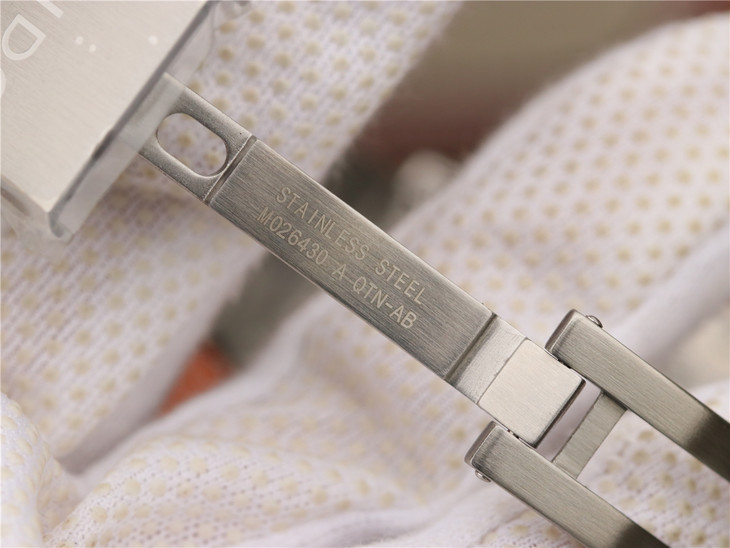 MIDO-OCEAN-STAR-200-STAINLESS-STEEL-BLACK-BRACELET-M026.430.11.051.00-09 MIDO OCEAN STAR 200 STAINLESS STEEL BLACK BRACELET M026.430.11.051.00 09