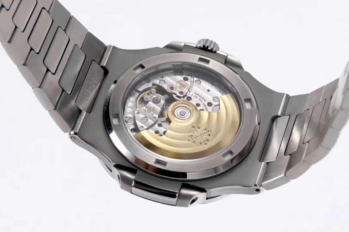 PATEK-PHILIPPE-NAUTILUS-5711-STAINLESS-STEEL-WHITE-57111A-011-08 PATEK PHILIPPE NAUTILUS 5711 STAINLESS STEEL WHITE 57111A 011 08