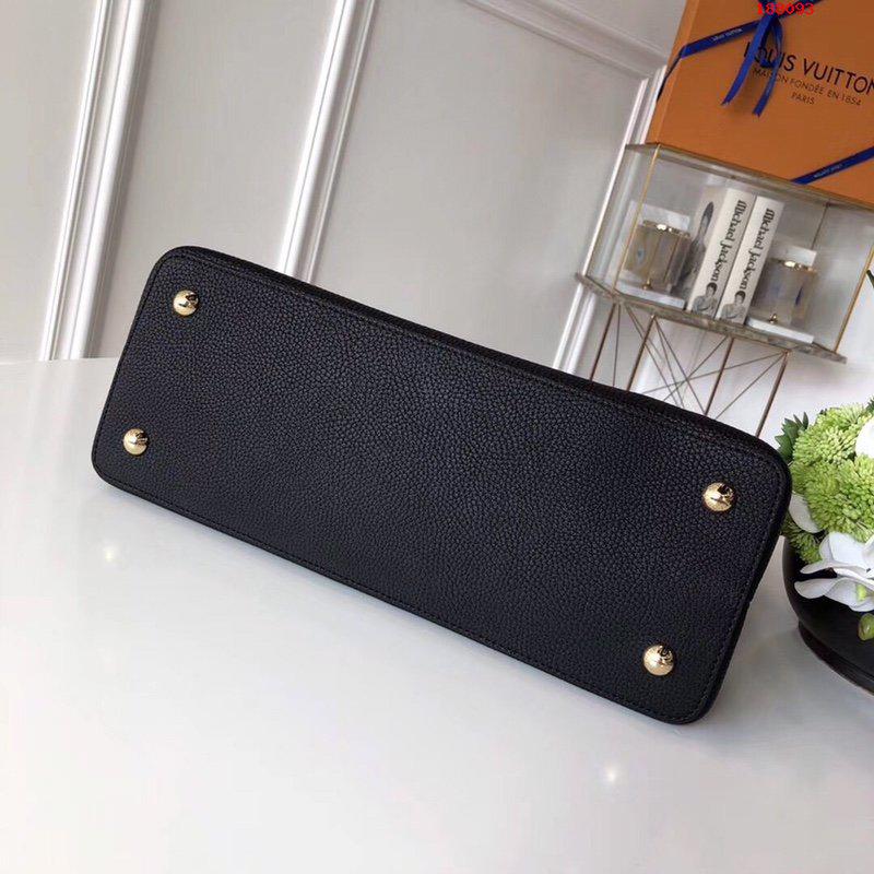 louis-vuitton-capucines-mm-taurillon-leather-highlights-M42259-04 louis vuitton capucines mm taurillon leather highlights M42259 04