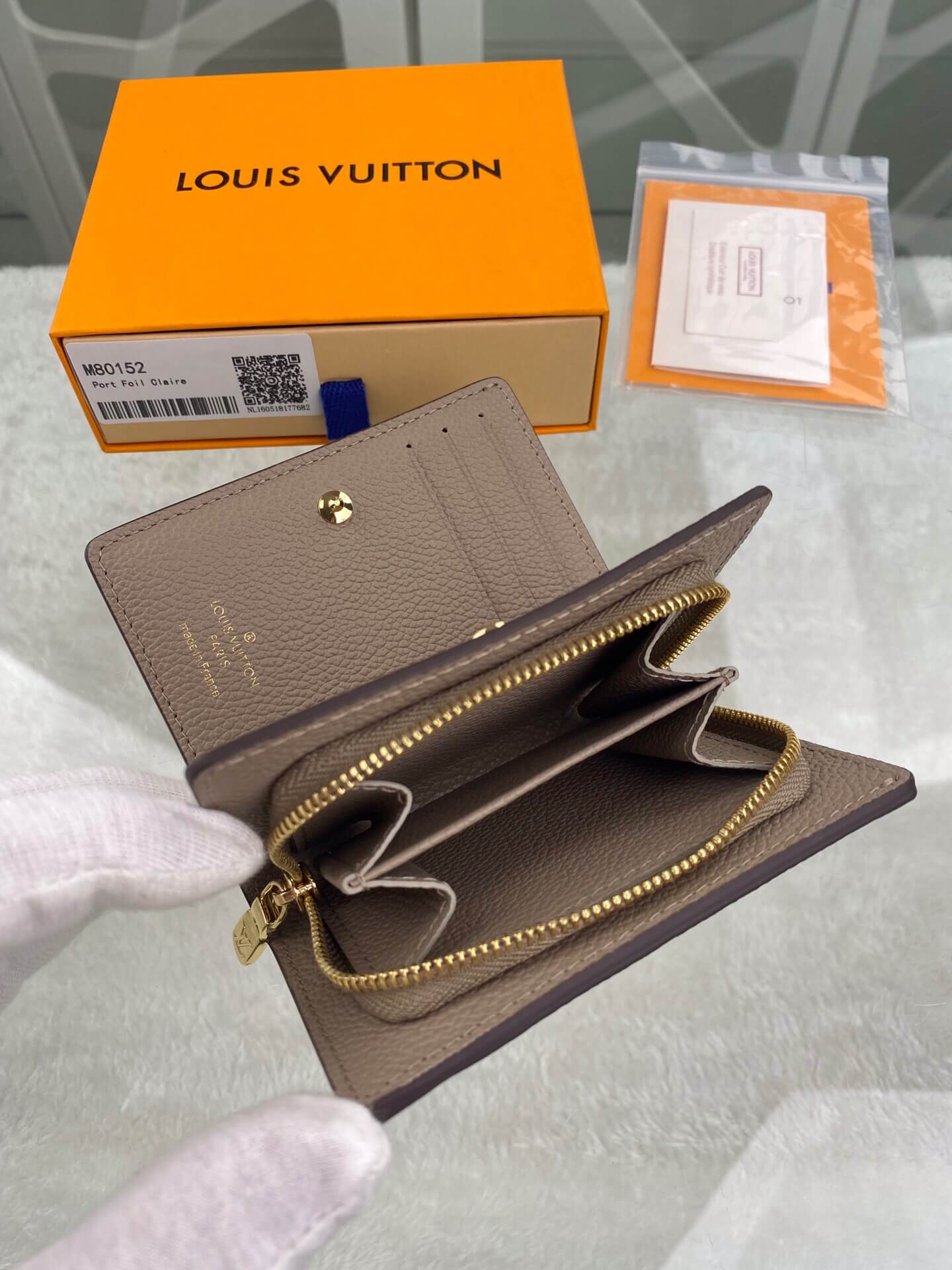 louis-vuitton-cléa-wallet-monogram-empreinte-leather-wallets-and-small-leather-goods-M80152-05 louis vuitton clea wallet monogram empreinte leather wallets and small leather goods M80152 05
