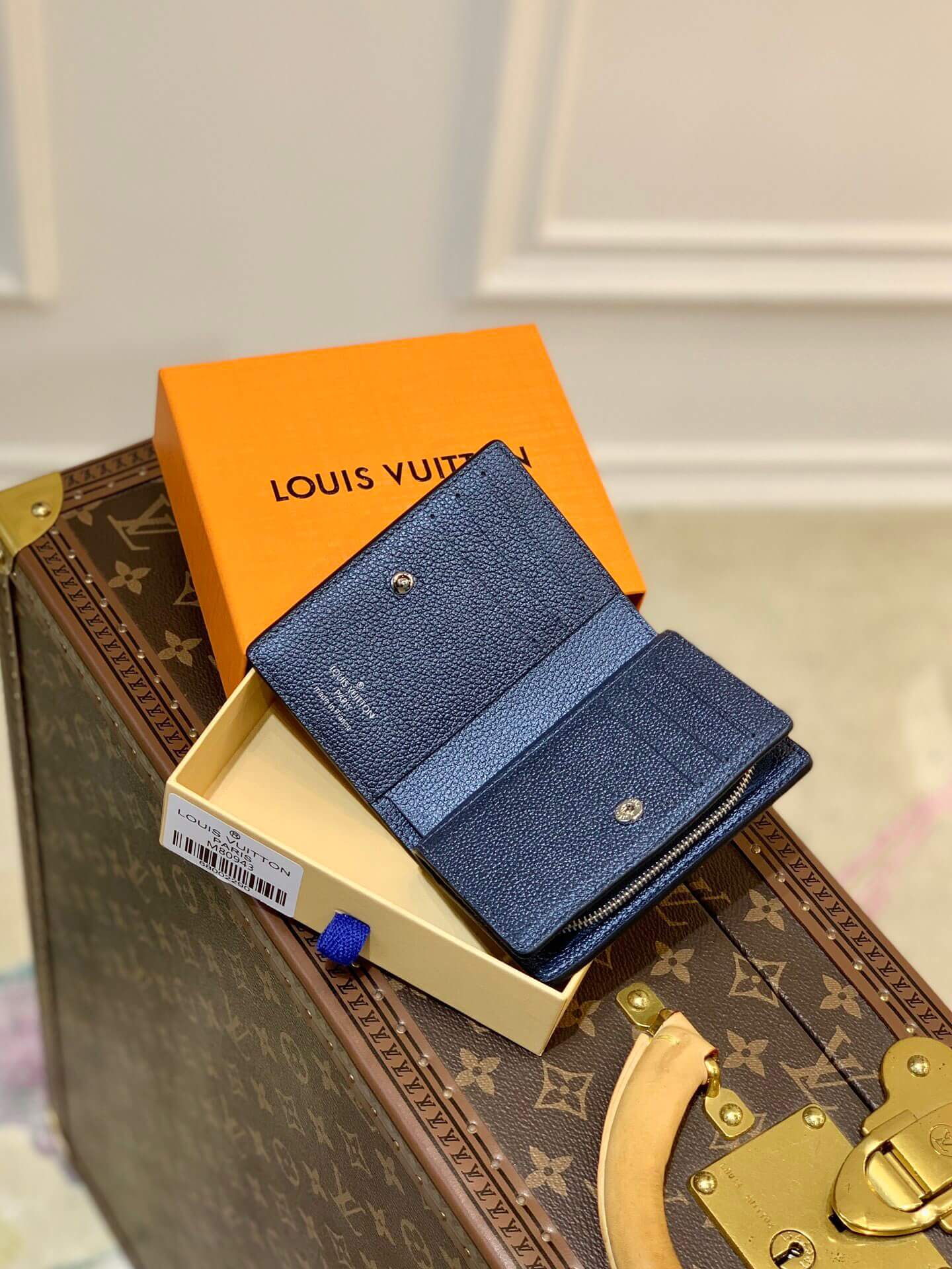 louis-vuitton-cléa-wallet-monogram-empreinte-leather-wallets-and-small-leather-goods-M80943-07 louis vuitton clea wallet monogram empreinte leather wallets and small leather goods M80943 07
