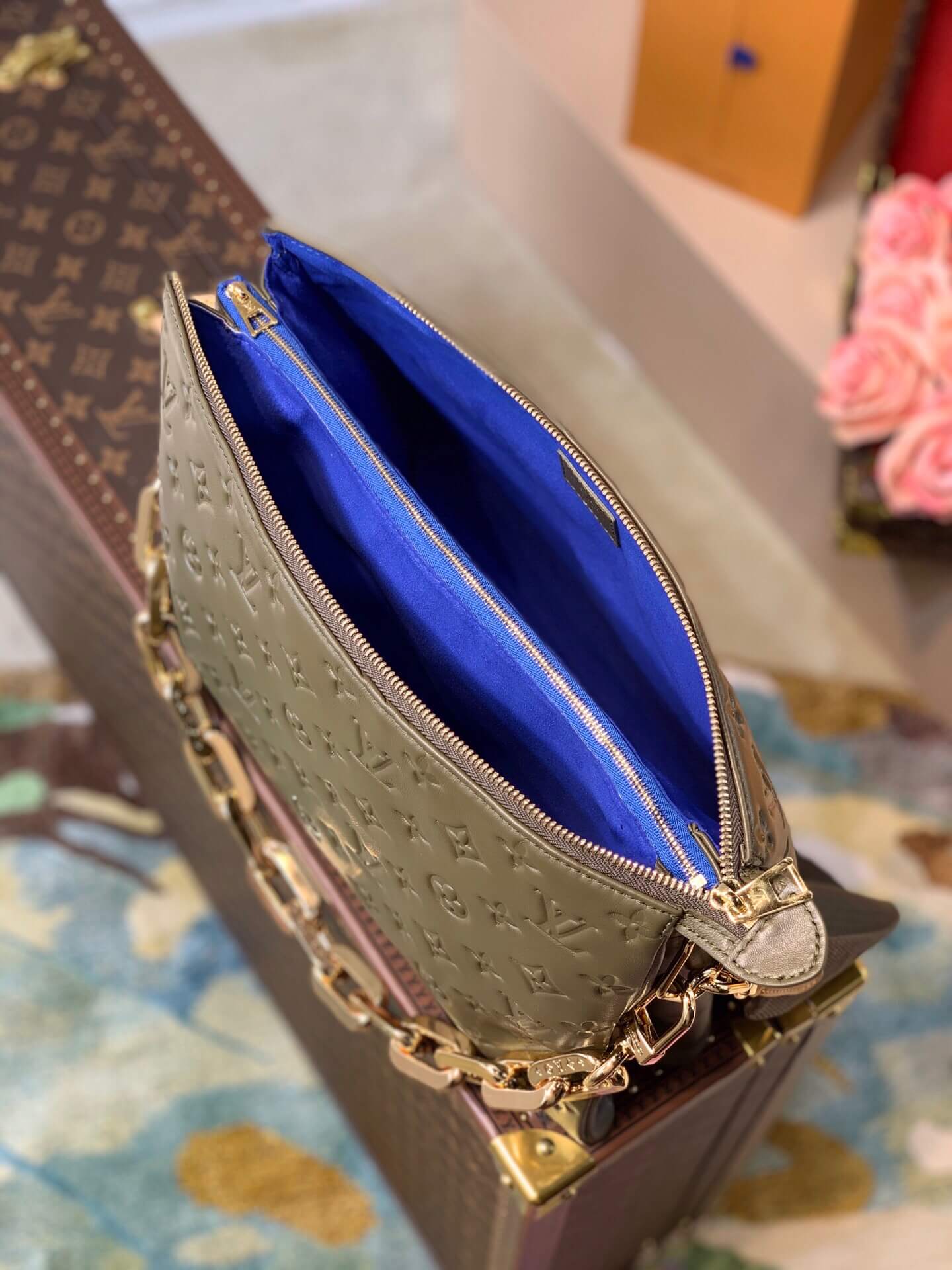 louis-vuitton-coussin-mm-h27-handbags-M57782-09 louis vuitton coussin mm h27 handbags M57782 09