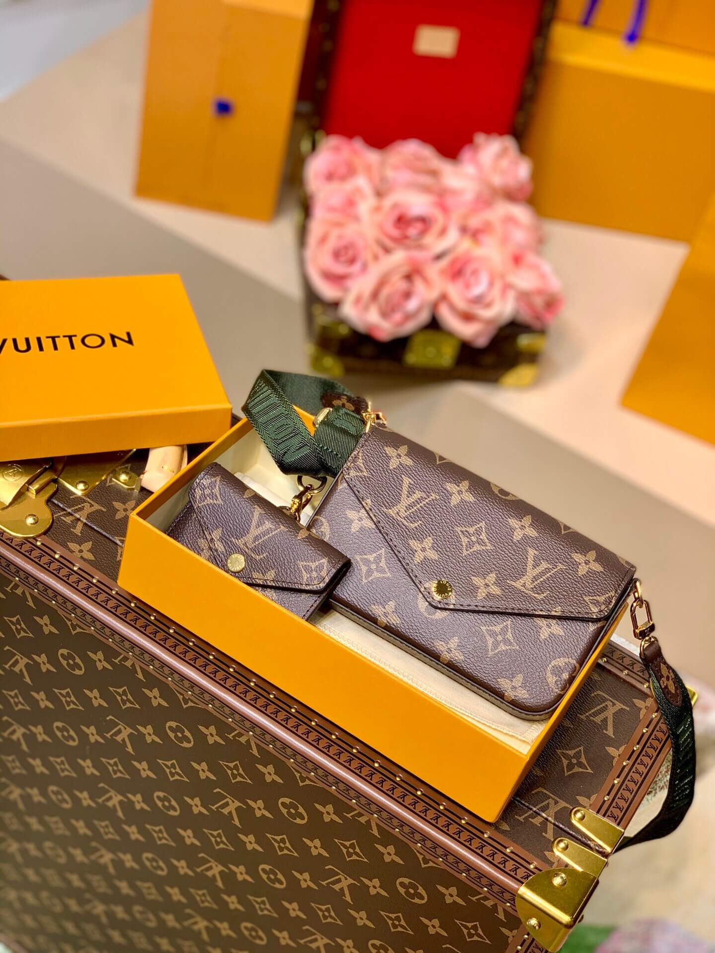 louis-vuitton-félicie-strap-go-monogram-canvas-wallets-and-small-leather-goods-M80091-01 louis vuitton felicie strap go monogram canvas wallets and small leather goods M80091 01