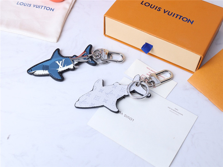 louis-vuitton-lv-aquatics-bag-charm-and-key-holder-MP2978-08 louis vuitton lv aquatics bag charm and key holder MP2978 08