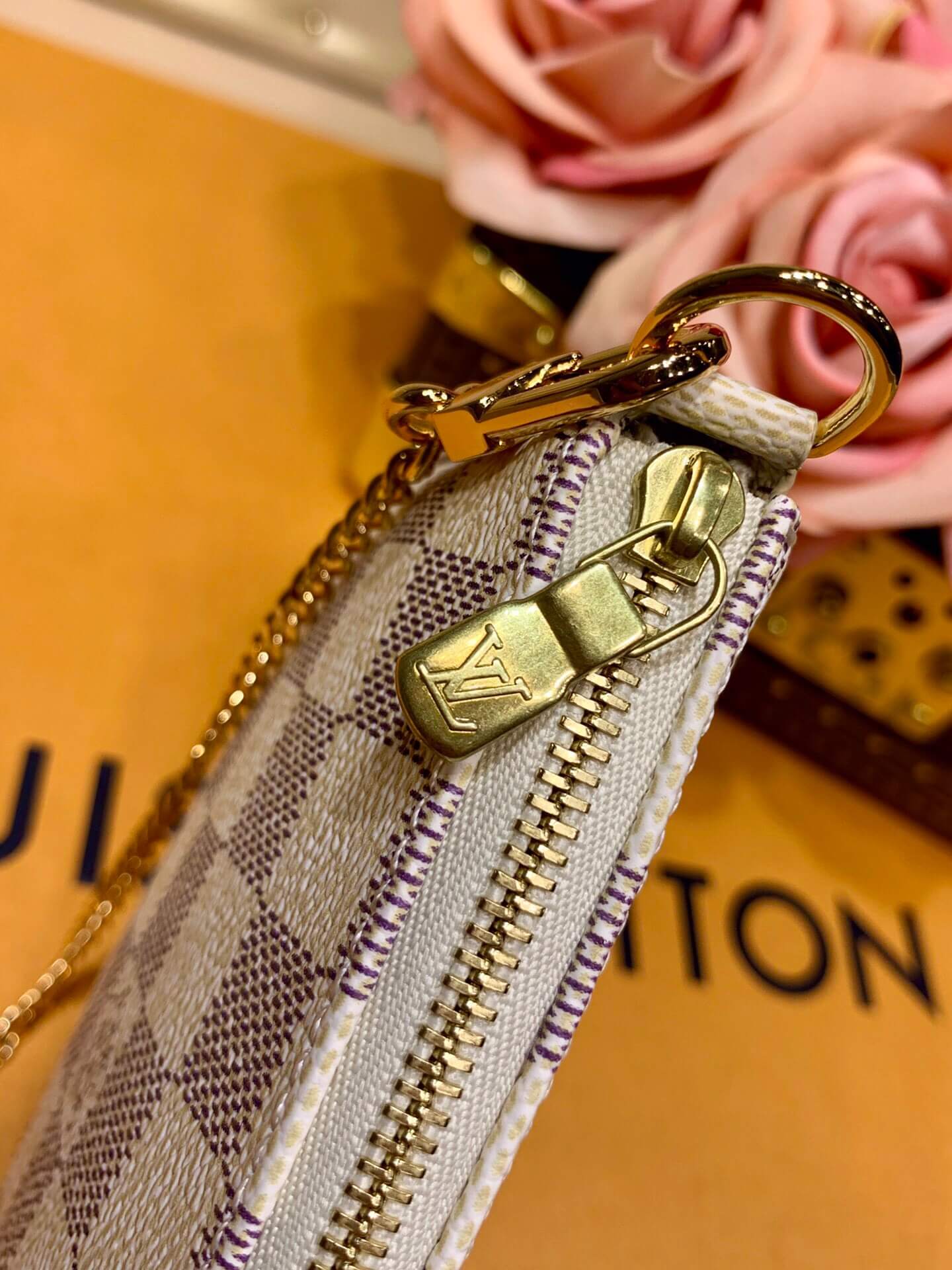 louis-vuitton-mini-pochette-accessoires-damier-azur-canvas-wallets-and-small-leather-goods-N58010-06 louis vuitton mini pochette accessoires damier azur canvas wallets and small leather goods N58010 06