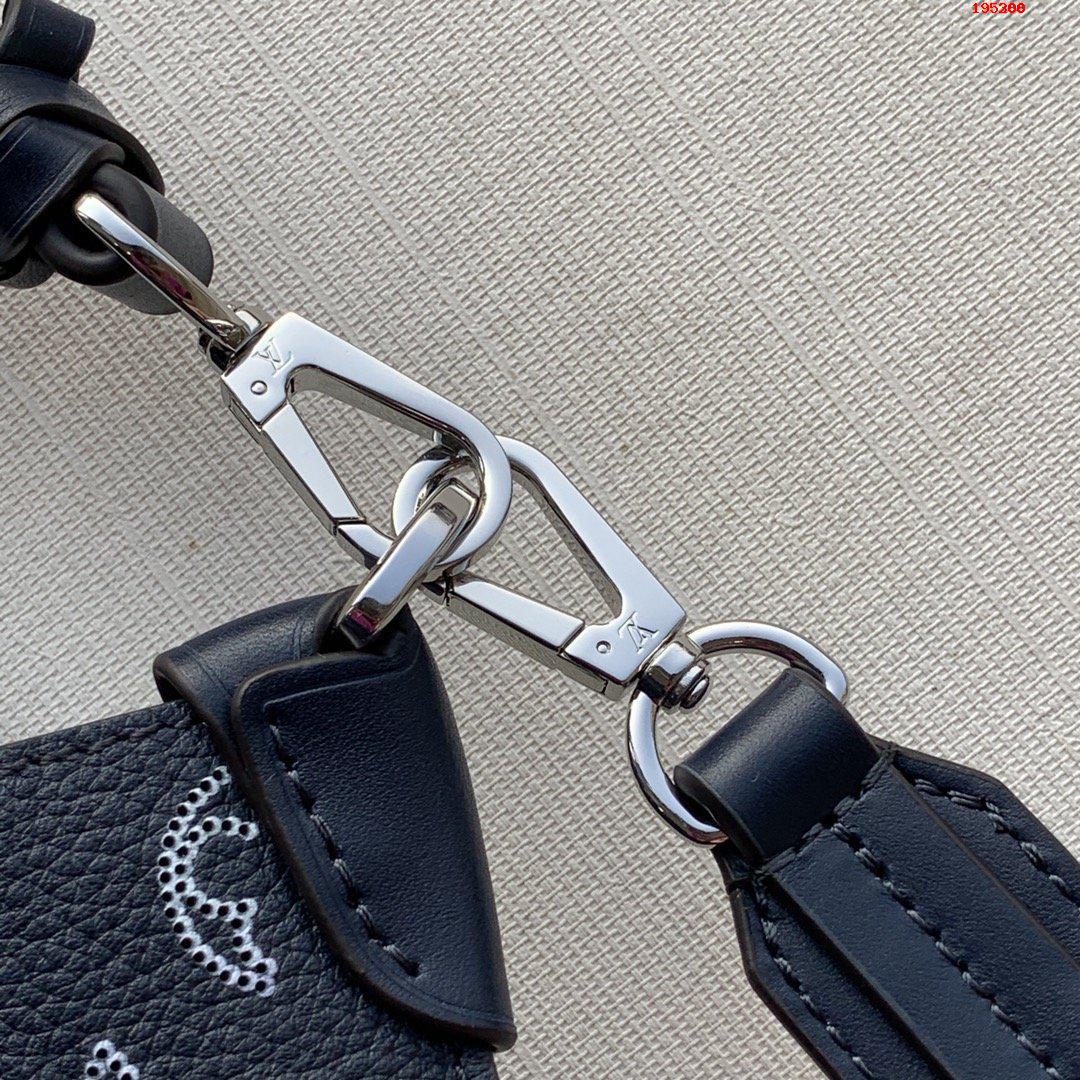 louis-vuitton-muria-mahina-leather-handbags-M59554-06 louis vuitton muria mahina leather handbags M59554 06