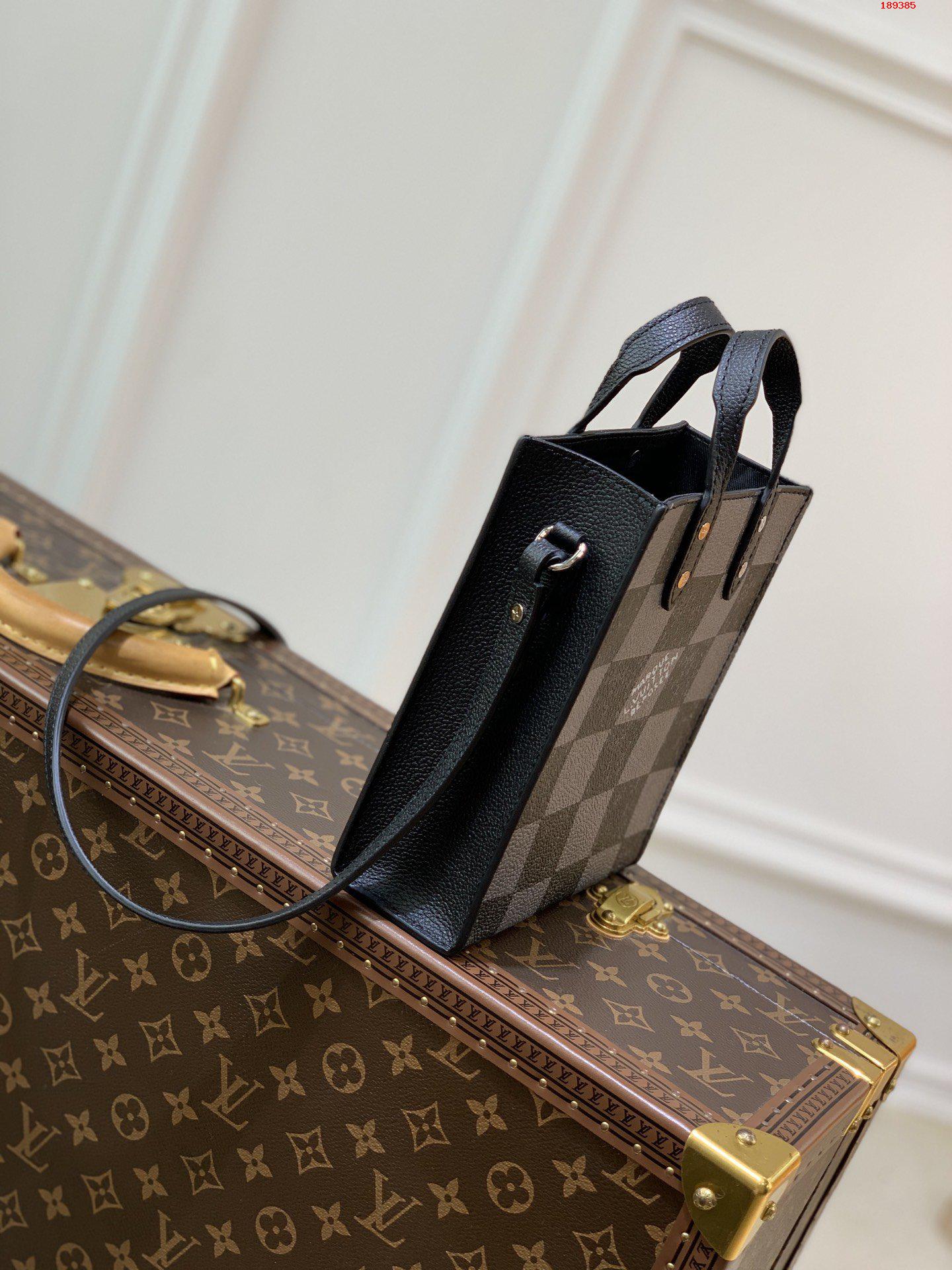 louis-vuitton-sac-plat-xs-other-leathers-bags-N60479-03 louis vuitton sac plat xs other leathers bags N60479 03