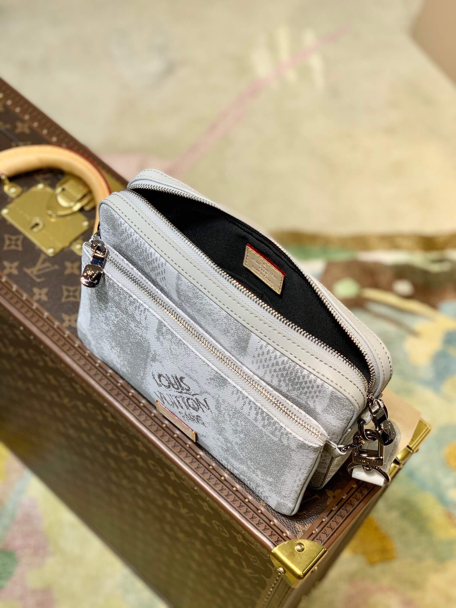 louis-vuitton-trio-messenger-damier-other-bags-N50068-08 louis vuitton trio messenger damier other bags N50068 08