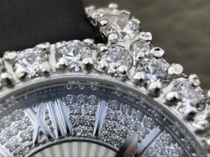 CHOPARD LHEURE DU DIAMANT ROUND AUTOMATIC 139419 1001 012