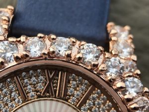 CHOPARD LHEURE DU DIAMANT ROUND AUTOMATIC 139419 5401 014