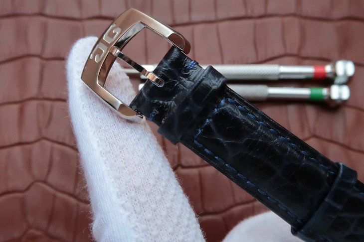 GLASHÜTTE-ORIGINAL-SIXTIES-STAINLESS-STEEL-BLUE1-39-52-06-02-04-07 GLASHUTTE ORIGINAL SIXTIES STAINLESS STEEL BLUE1 39 52 06 02 04 07