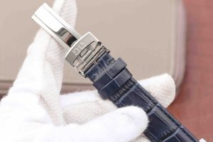 GLASHÜTTE ORIGINAL SENATOR PANORAMA DATE MOONPHASE STAINLESS STEEL BLUE 100 04 05 12 30 016