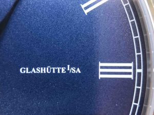 GLASHÜTTE ORIGINAL SENATOR PANORAMA DATE MOONPHASE STAINLESS STEEL BLUE 100 04 05 12 30 07