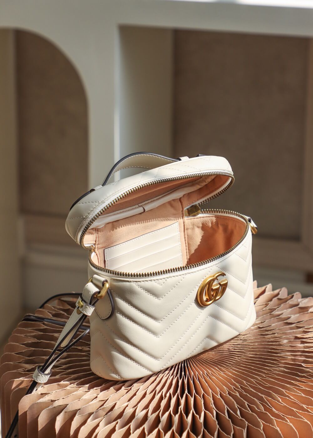 GUCCI-GG-MARMONT-MINI-BAG-WHITE-672253-DTDHT-09 GUCCI GG MARMONT MINI BAG WHITE 672253 DTDHT 09