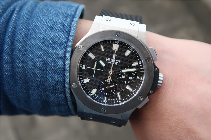 HUBLOT-BIG-BANG-45-STAINLESS-STEEL-CERAMIC-BLACK-301.SM.1770.RX-011 HUBLOT BIG BANG 45 STAINLESS STEEL CERAMIC BLACK 301.SM .1770.RX 011