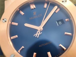 HUBLOT CLASSIC FUSION BLUE 542.OX .718.LR 07