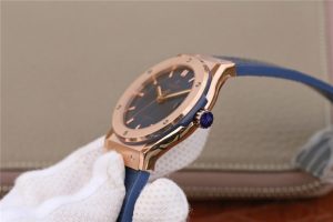 HUBLOT CLASSIC FUSION BLUE 542.OX .718.LR 08