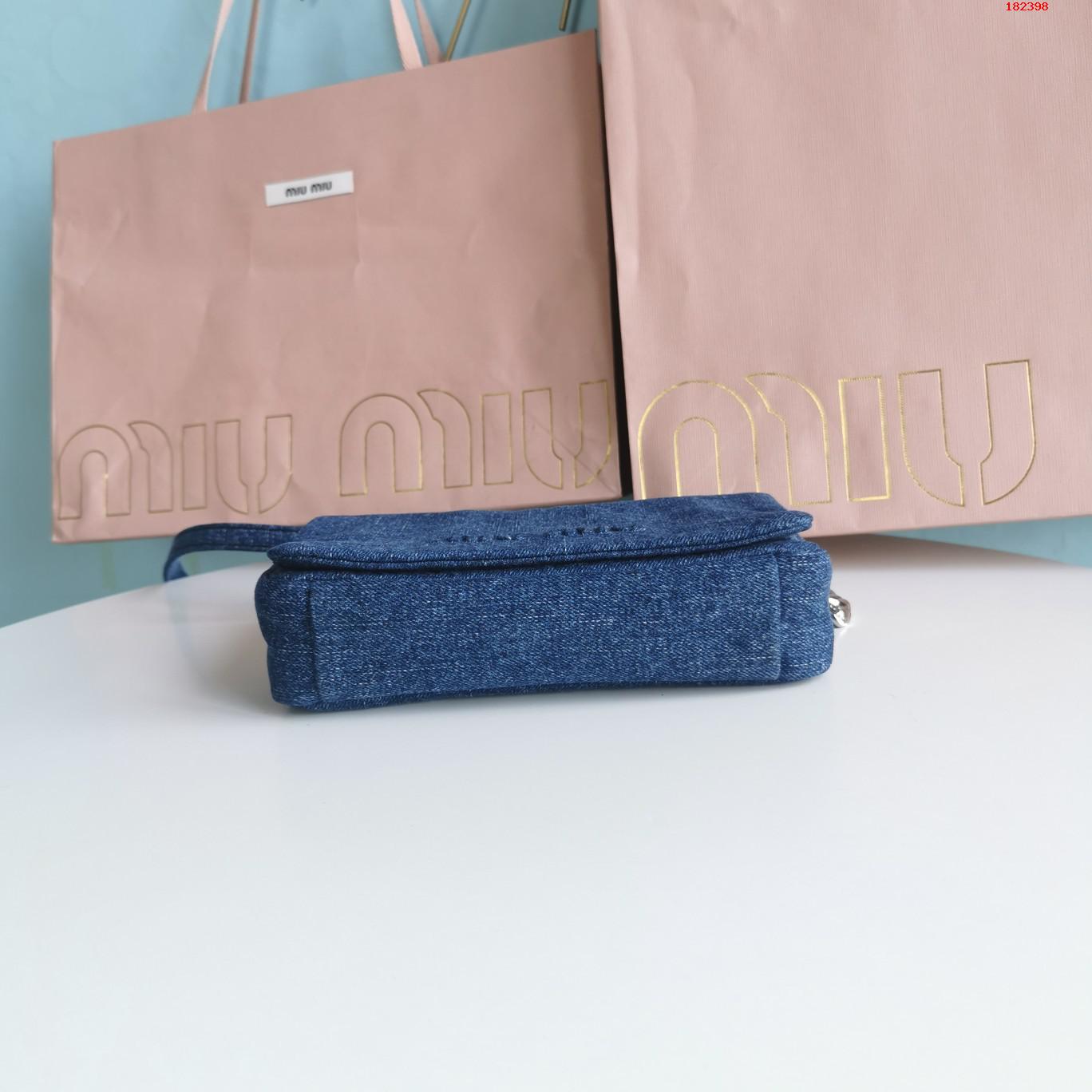 MIUMIU-DENIM-SHOULDER-BAG-BLUE-5BD223-2DP7-F0008-OOO-04 MIUMIU DENIM SHOULDER BAG BLUE 5BD223 2DP7 F0008 OOO 04