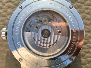 MONTBLANC HERITAGE SPIRIT DATE AUTOMATIC 39MM TWO TONE 111624 011