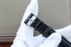 MONTBLANC HERITAGE SPIRIT DATE AUTOMATIC MENS U0111622 016