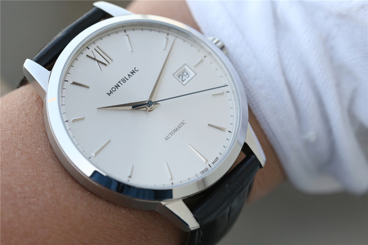 MONTBLANC-HERITAGE-SPIRIT-DATE-AUTOMATIC-MEN'S-U0111622-017 MONTBLANC HERITAGE SPIRIT DATE AUTOMATIC MENS U0111622 017