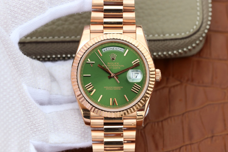 ROLEX-DAY-DATE-40-EVEROSE-OLIVE---ROMAN-228235-0025-01 ROLEX DAY DATE 40 EVEROSE OLIVE ROMAN 228235 0025 01