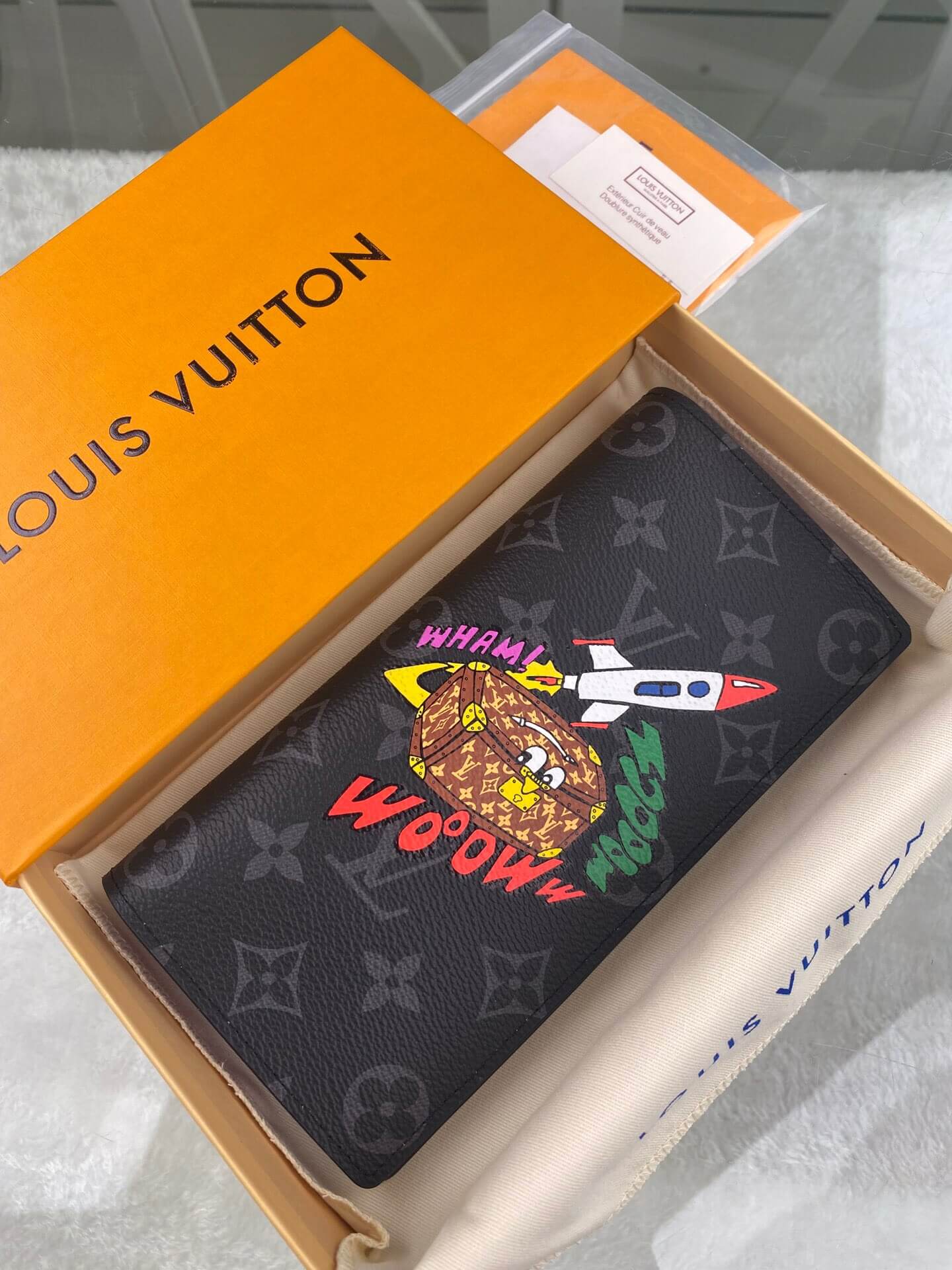 louis-vuitton-brazza-wallet-monogram-eclipse-canvas-wallets-and-small-leather-goods-M80931-01 louis vuitton brazza wallet monogram eclipse canvas wallets and small leather goods M80931 01