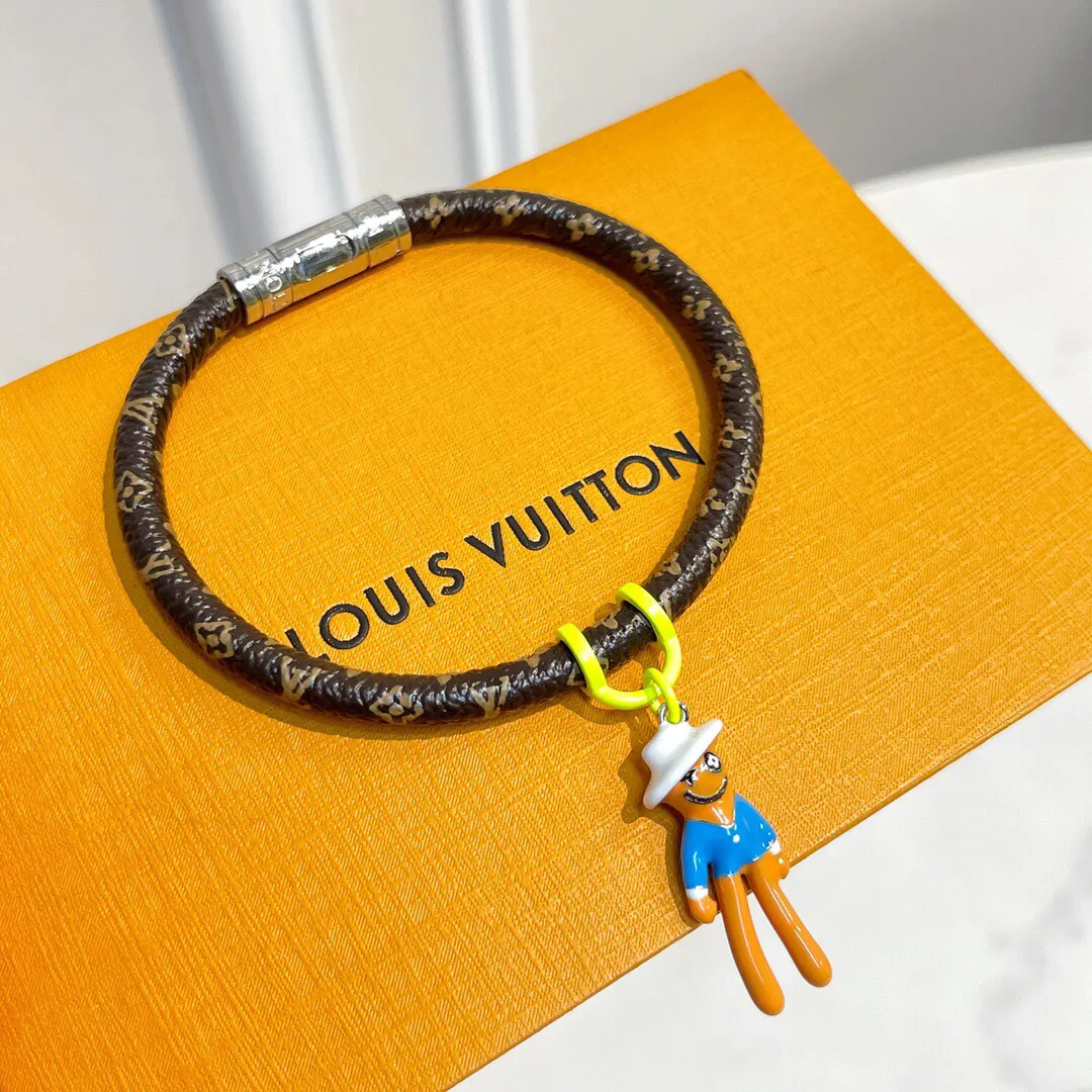louis-vuitton-hang-it-mascots-bracelet-monogram-canvas-fashion-jewellery-MP286E-02 louis vuitton hang it mascots bracelet monogram canvas fashion jewellery MP286E 02