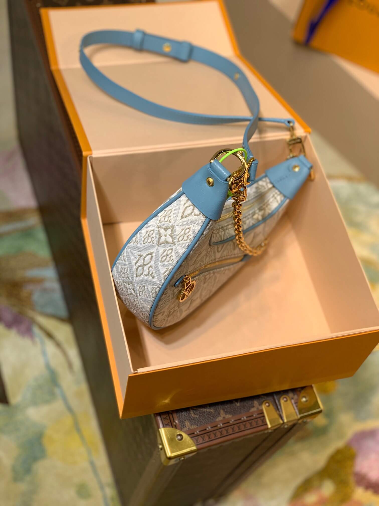 louis-vuitton-loop-monogram-since-1854-handbags-M81094-03 louis vuitton loop monogram since 1854 handbags M81094 03